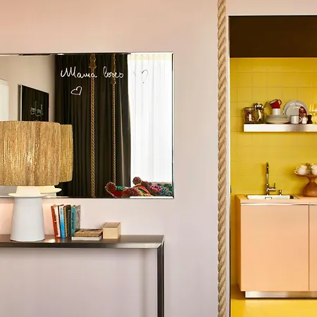Mama Shelter Hotel 4*