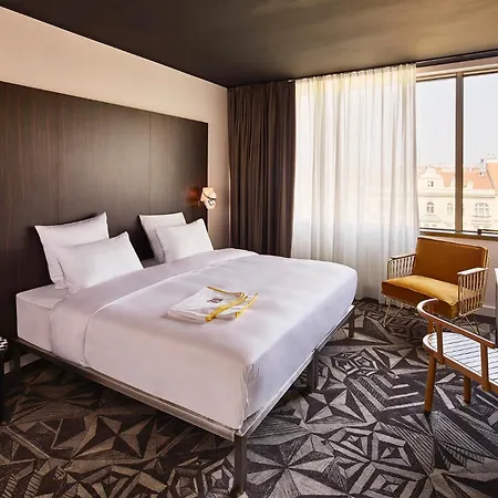 Mama Shelter Hotell