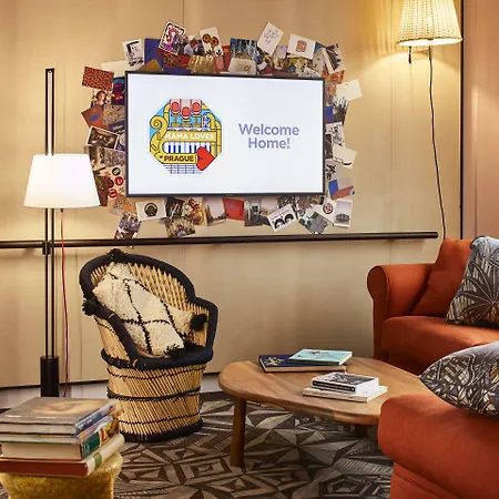 Mama Shelter ホテル 4*