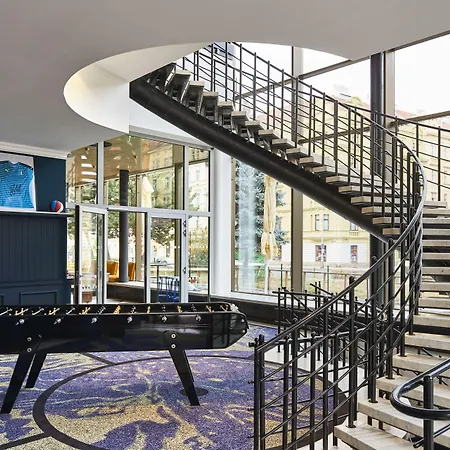 Mama Shelter ホテル 4*