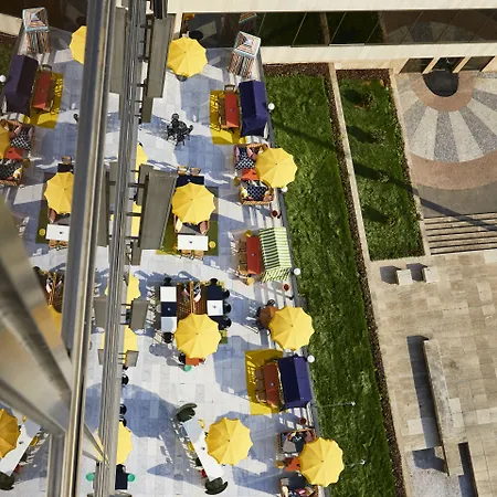 ホテル Mama Shelter