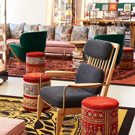 Mama Shelter ホテル