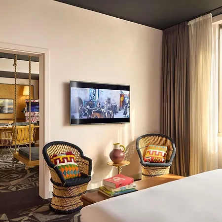 Mama Shelter プラハ