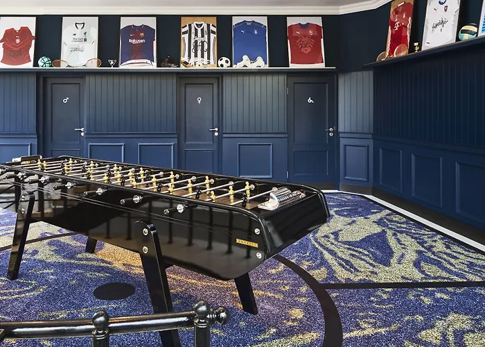 Mama Shelter Hotel 4*