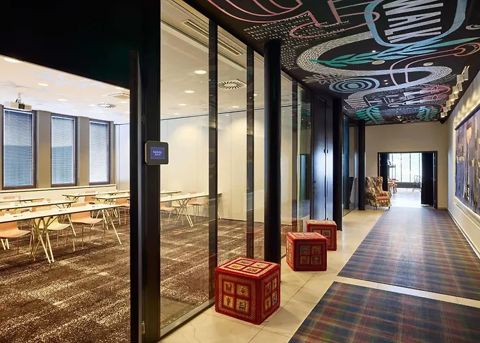 Mama Shelter Hotel